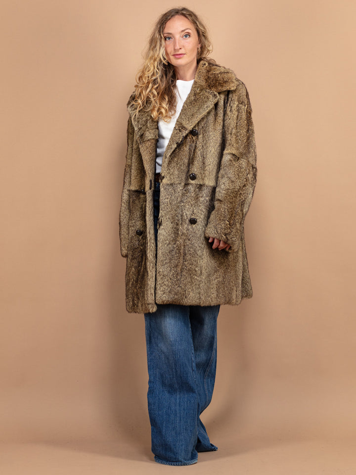 Vintage 80's Women Oversized Fur Coat in Beige - NorthernGrip