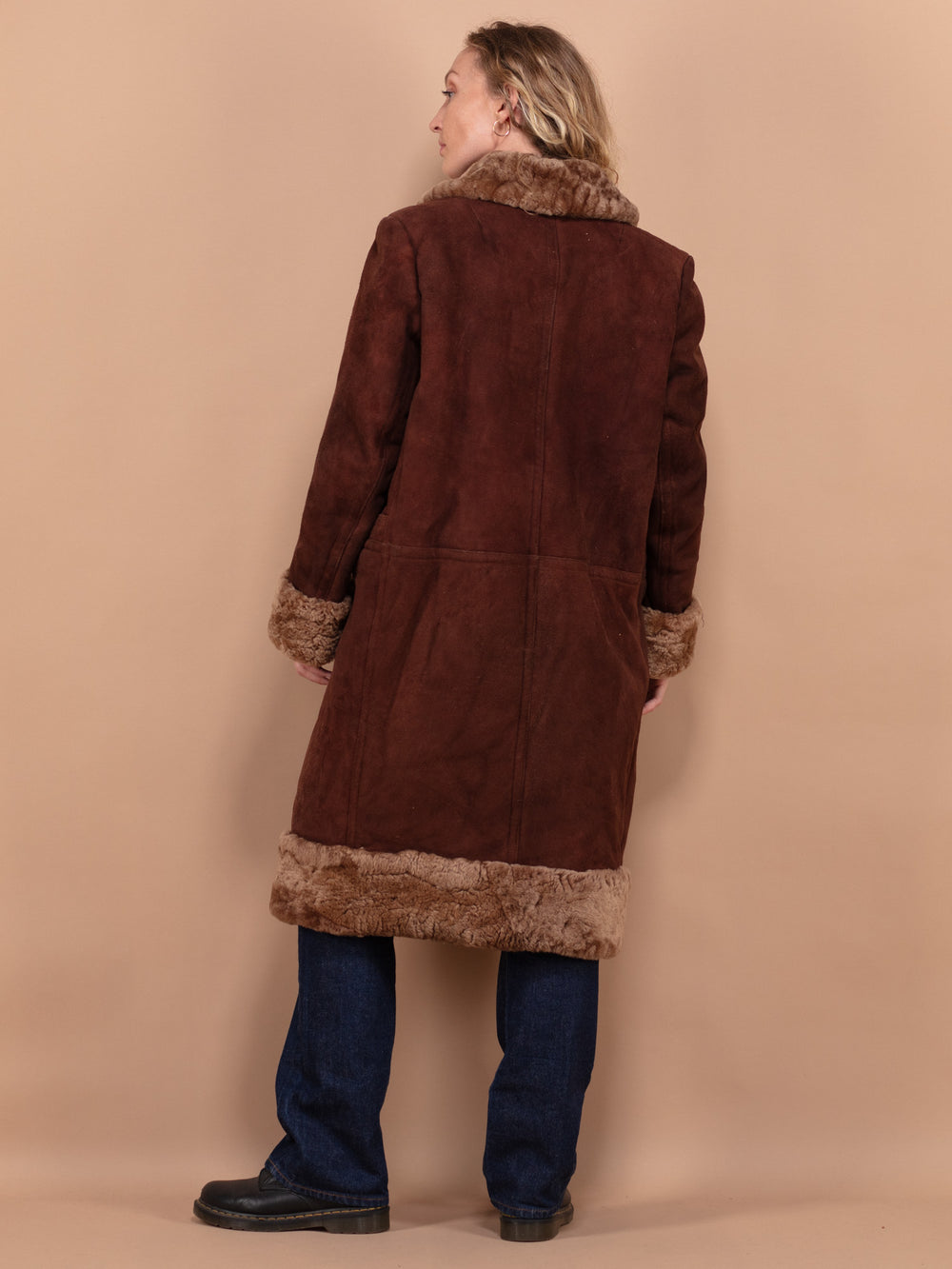 Vintage 70's Women Sheepskin Long Coat in Brown - NorthernGrip