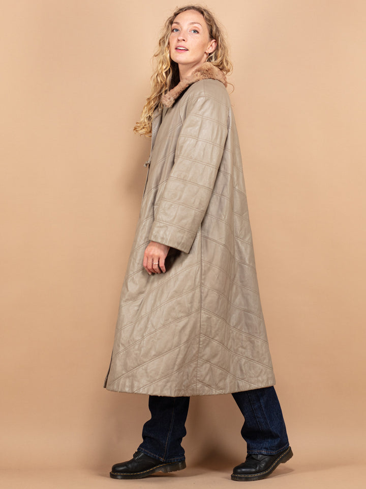Vintage 70's Women Leather Coat in Beige - NorthernGrip