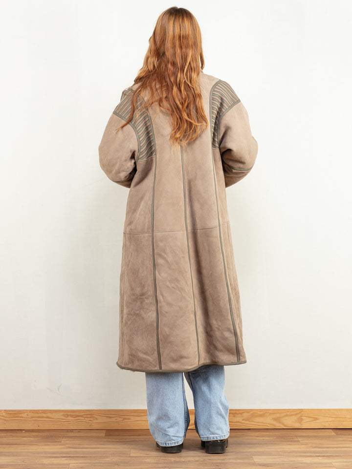 Vintage 80's Women Sheepskin Leather Coat in Beige - NorthernGrip