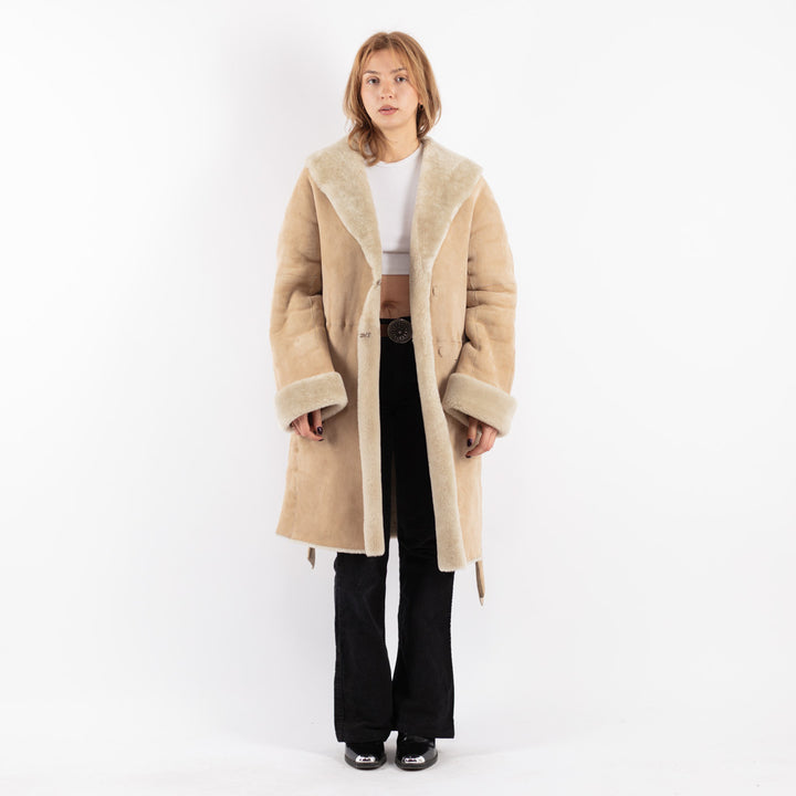 Vintage 80's Women Sheepskin Coat in Beige