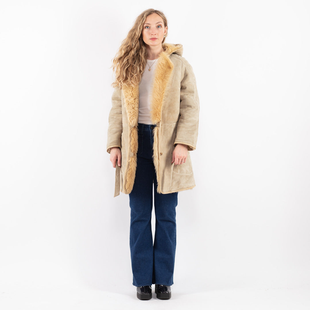 Vintage 80's Women Sheepskin Coat in Beige