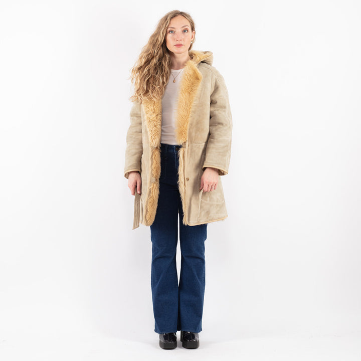 Vintage 80's Women Sheepskin Coat in Beige