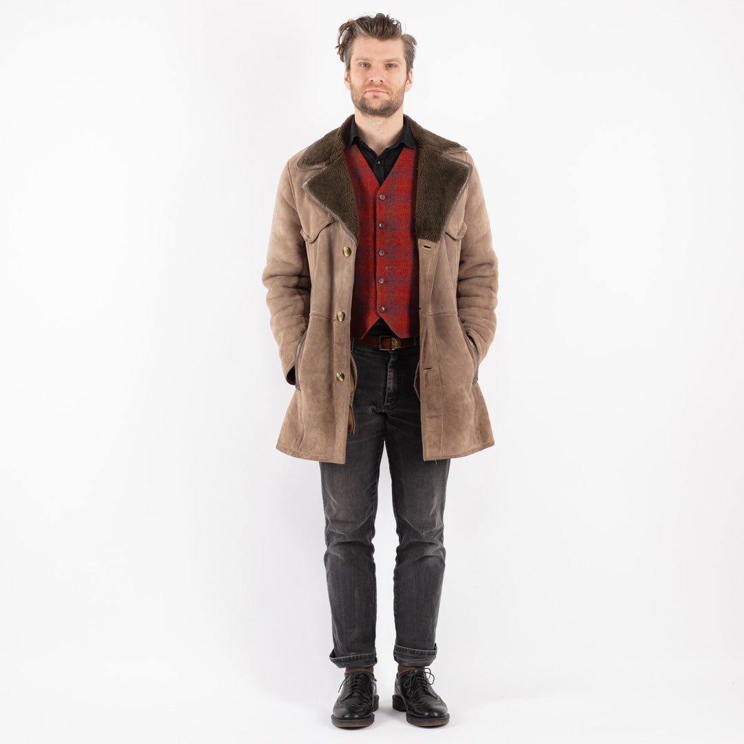 Vintage 70's Men Sheepskin Coat in BeigeZ196