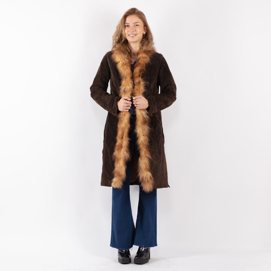 Vintage 90's Women Suede Coat in Brown