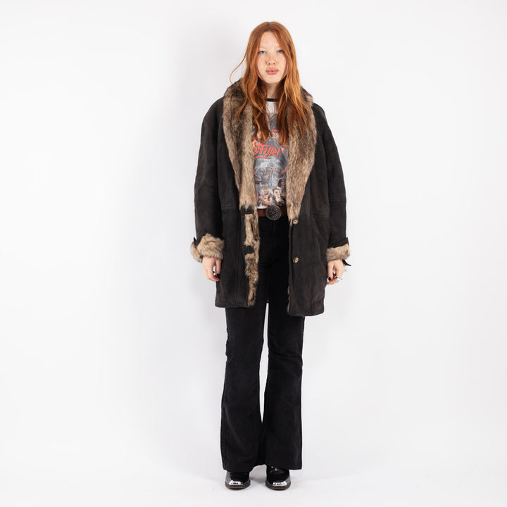 Vintage 90's Women Sheepskin Coat in Gray