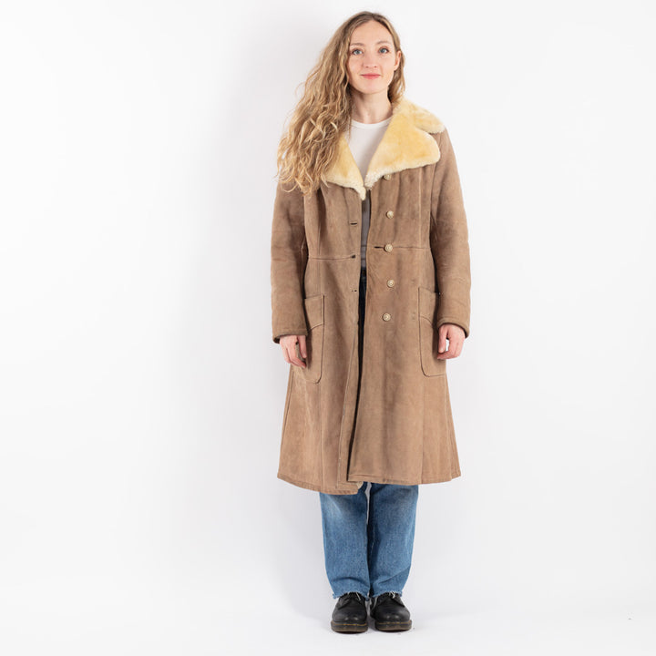 Vintage 70's Women Sheepskin Coat in Beige
