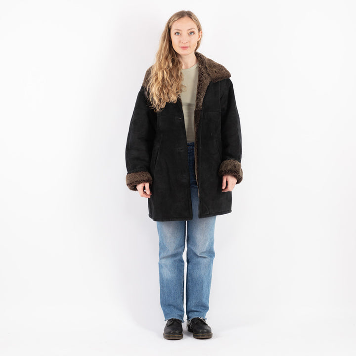 Vintage 90's Women Sheepskin Coat in BlackV8944