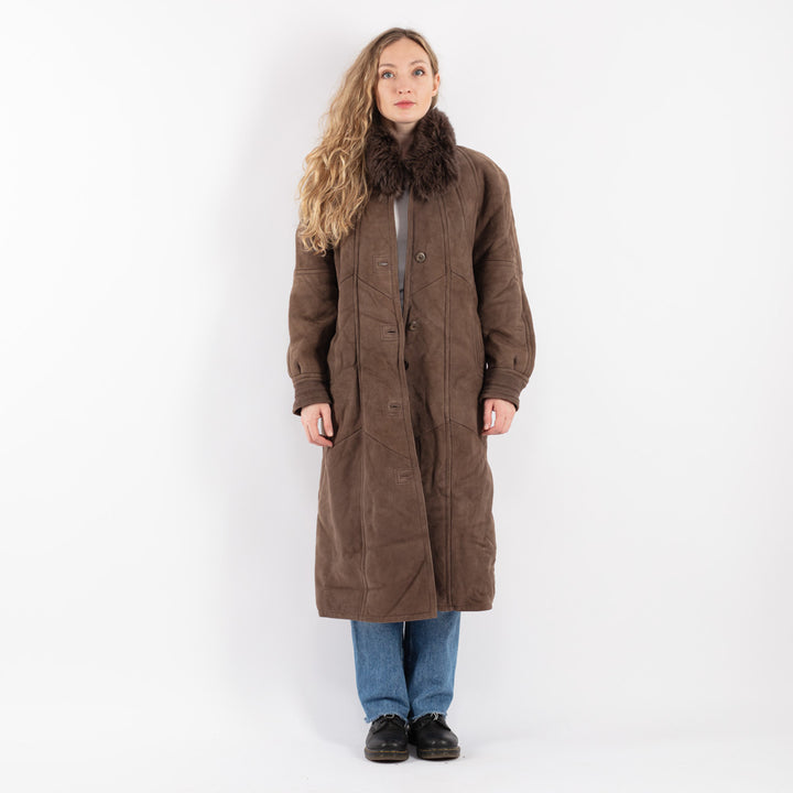 Vintage 90's Women Sheepskin Coat in Brown