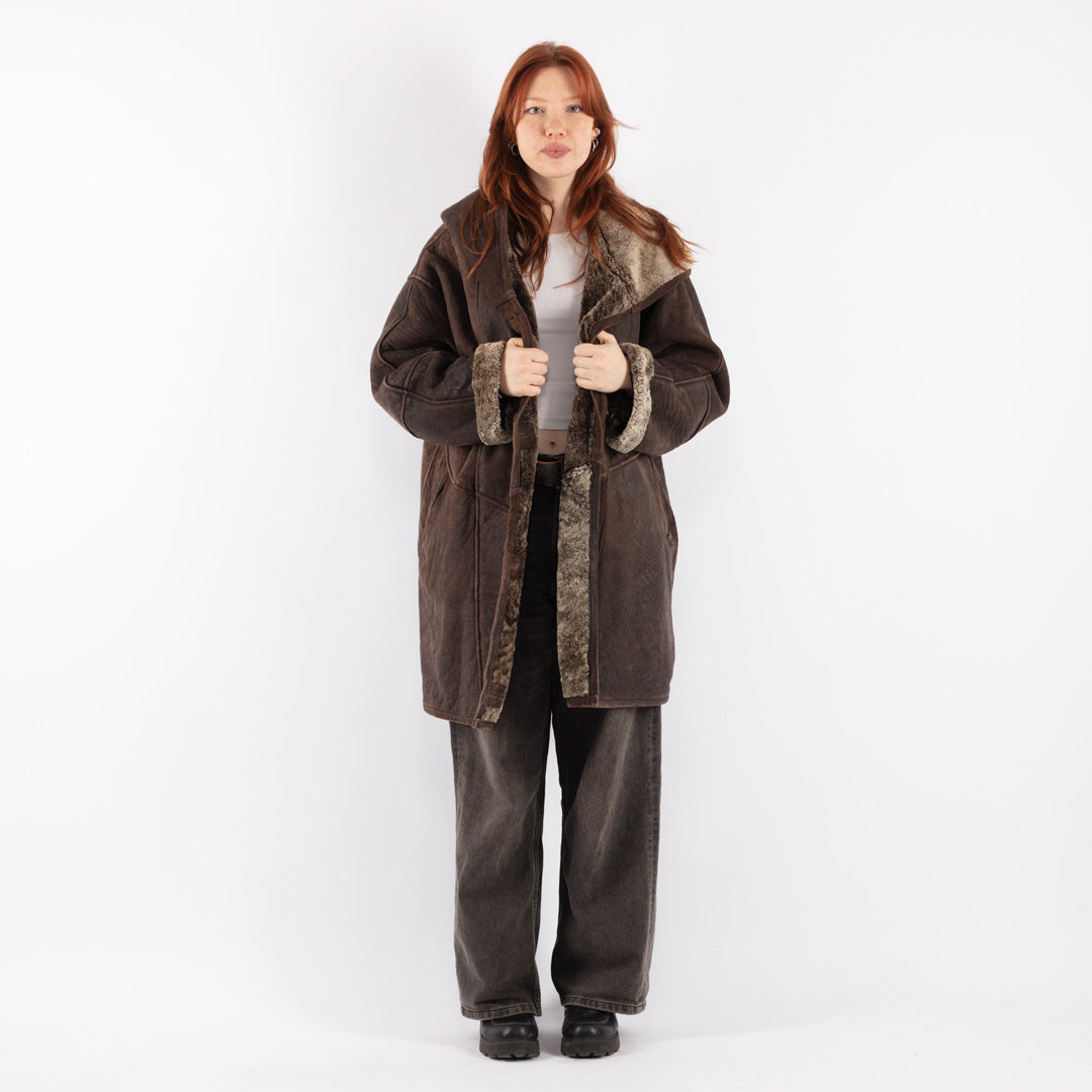 Vintage 90's Women Sheepskin Shearling Coat in Brown