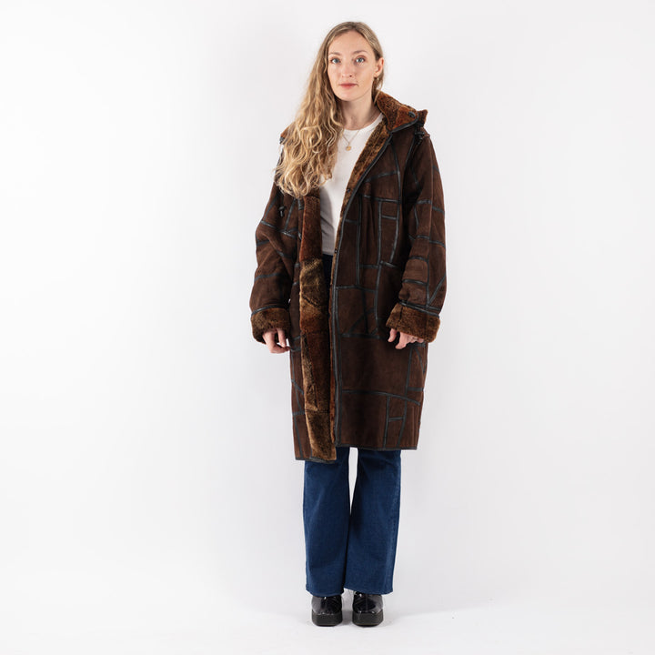 Vintage 90's Women Sheepskin Coat in Brown