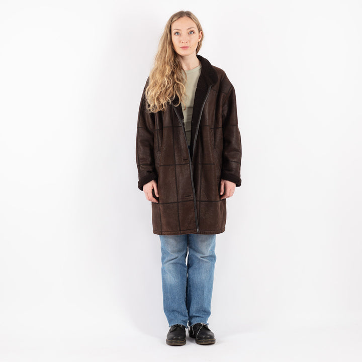 Vintage 90's Women Sheepskin Coat in Brown