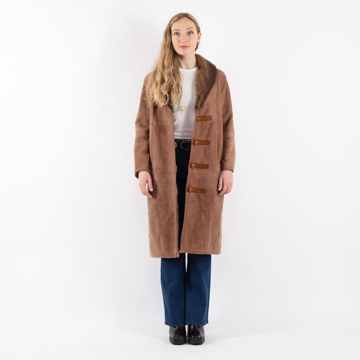 Vintage 70's Women Sheepskin Coat in Beige