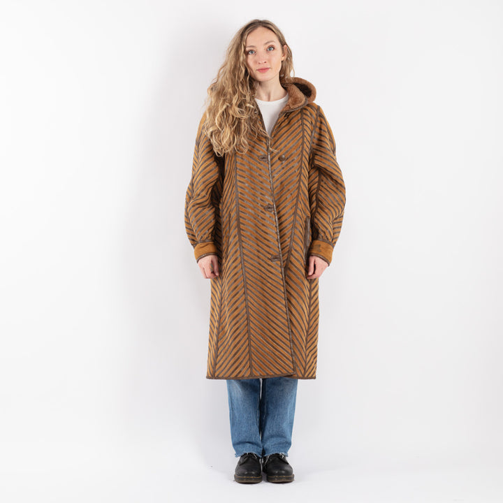 Vintage 80's Women Sheepskin Coat in Brown