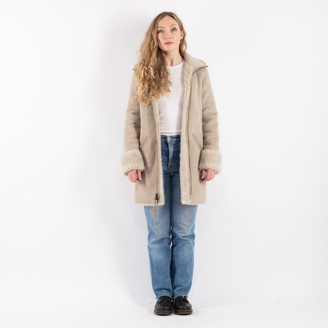 Vintage 00's Women Faux Sheepskin Coat in Beige