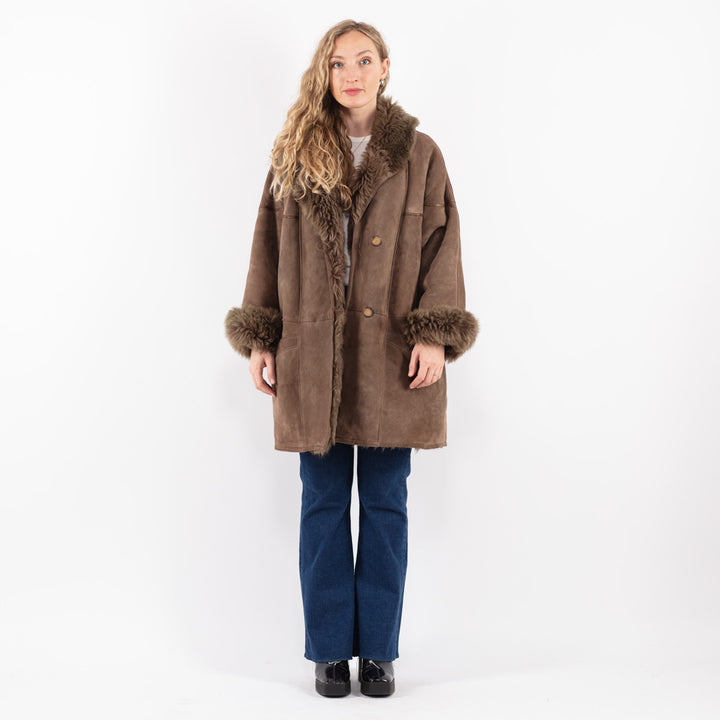 Vintage 80's Women Sheepskin Shearling Coat in Brown