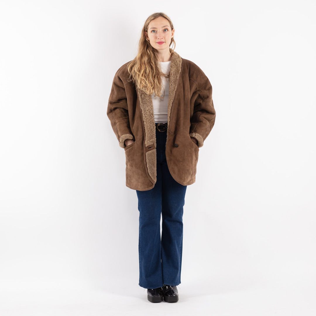 Vintage 80's Women Sheepskin Shearling Coat in Brown