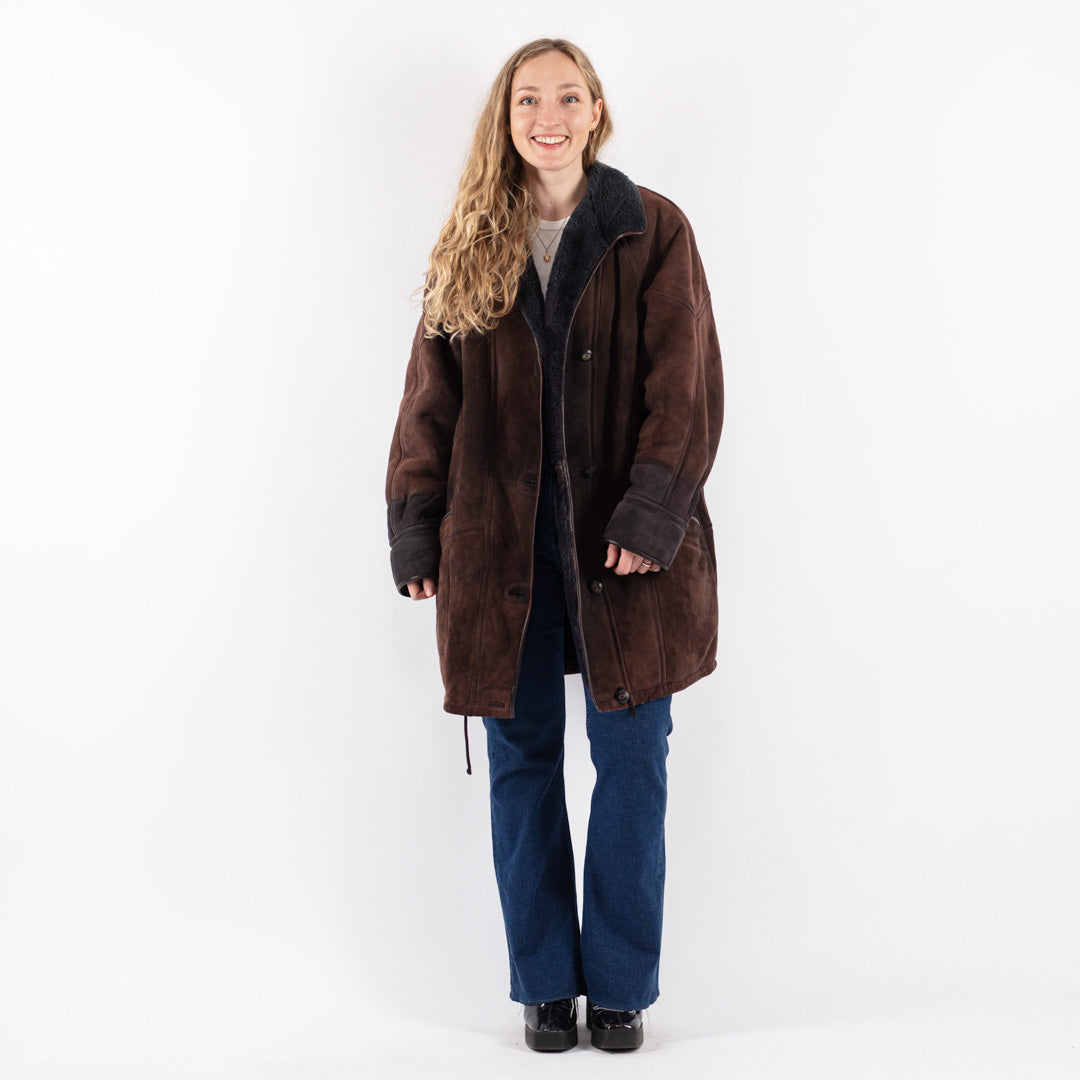 Vintage 90's Women Sheepskin Coat in Brown