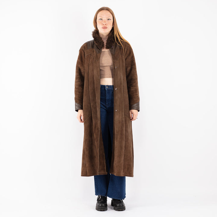 Vintage 70's Women Sheepskin Coat in Brown