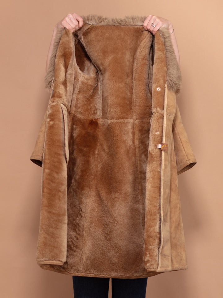 Vintage 70's Women Sheepskin Suede Coat in Beige - NorthernGrip