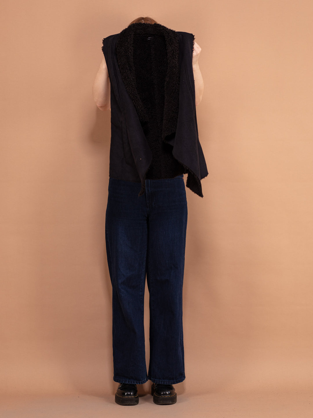 Vintage 00's Women Sherpa Vest in Black - NorthernGrip