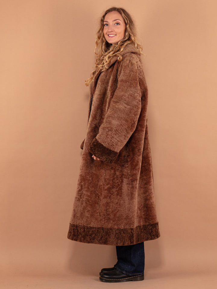 Vintage 60's Women Sheep Fur Maxi Coat in Brown - NorthernGrip