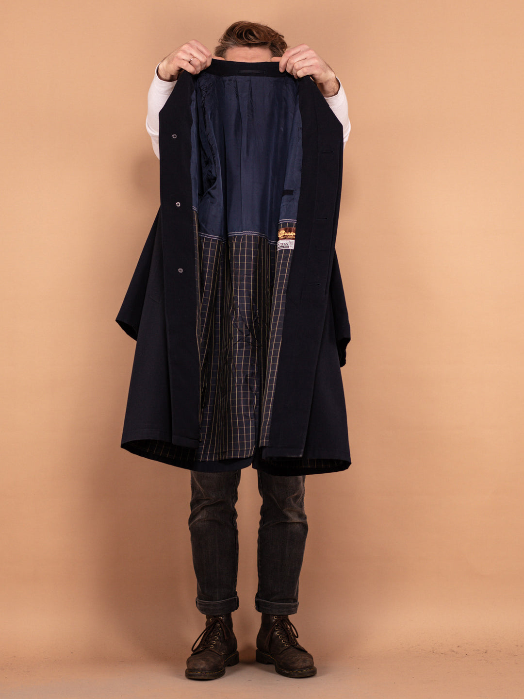 Vintage 70's Men Minimalist Wool Blend Coat in Navy Blue - NorthernGrip