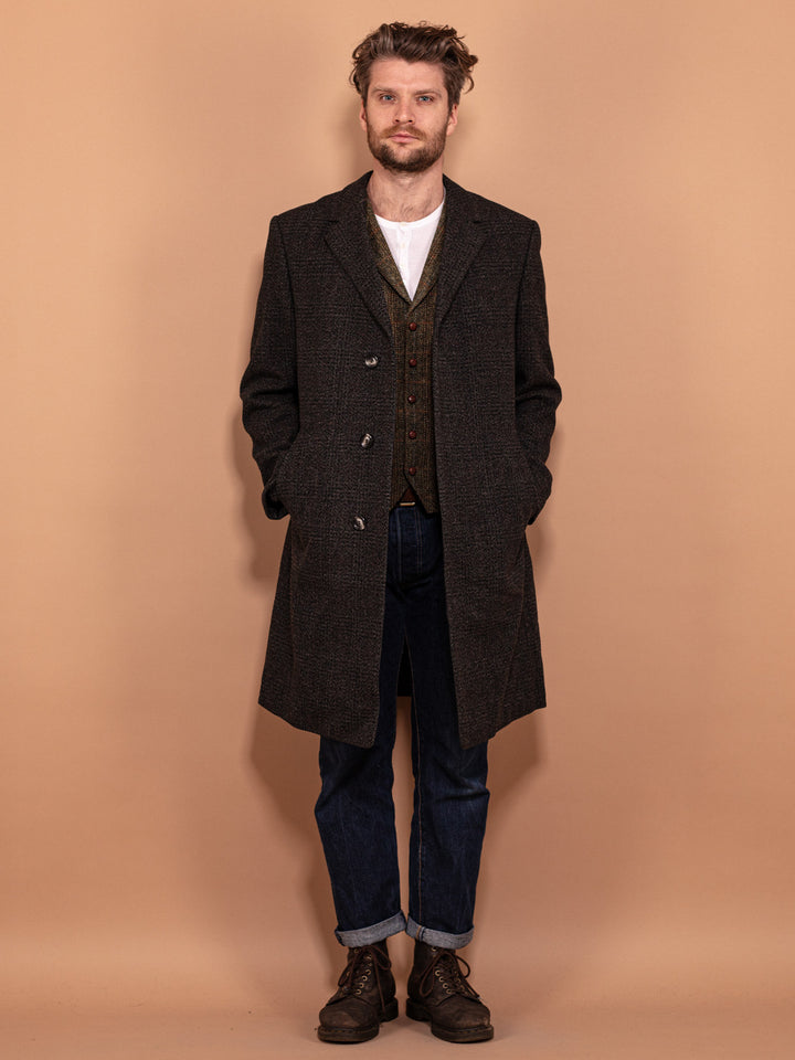 Vintage 70's Men Plaid Wool Coat in Grey - NorthernGrip