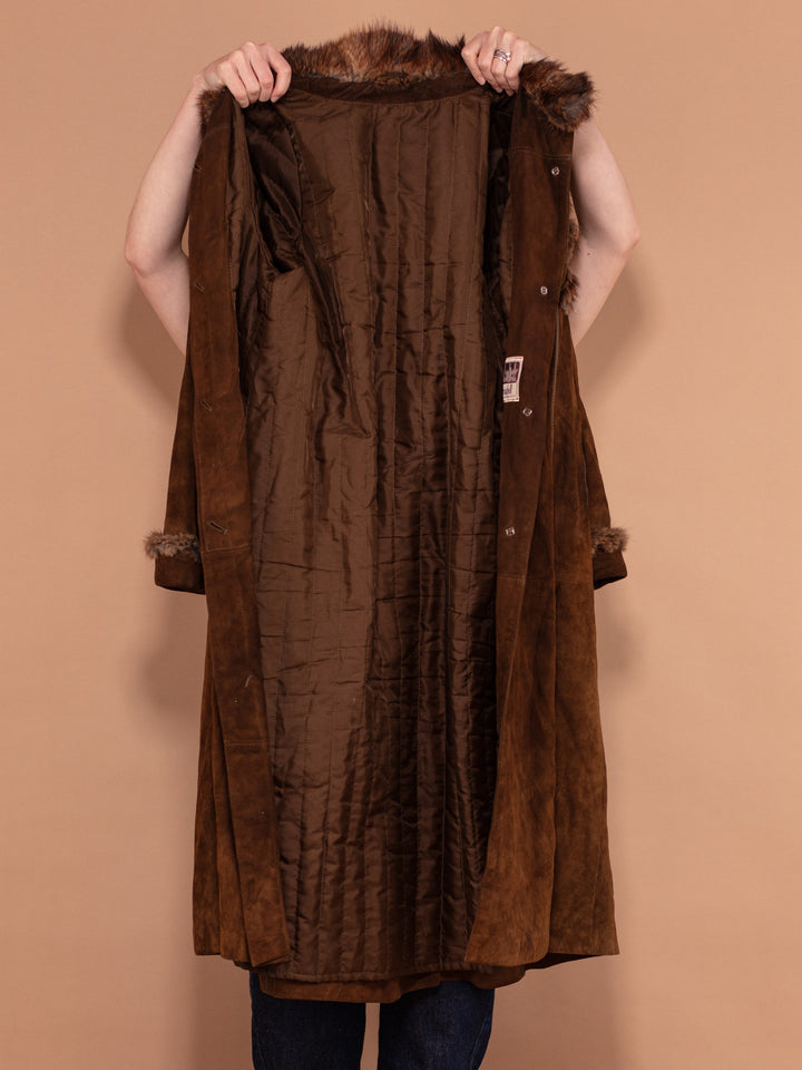 Vintage 70's Women Fur Trim Suede Coat in Brown - NorthernGrip