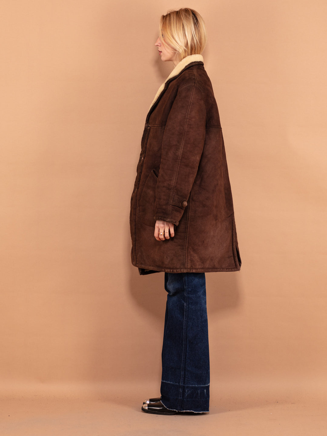 Vintage 70's Women Western Sheepskin Suede Coat in Brown - NorthernGrip