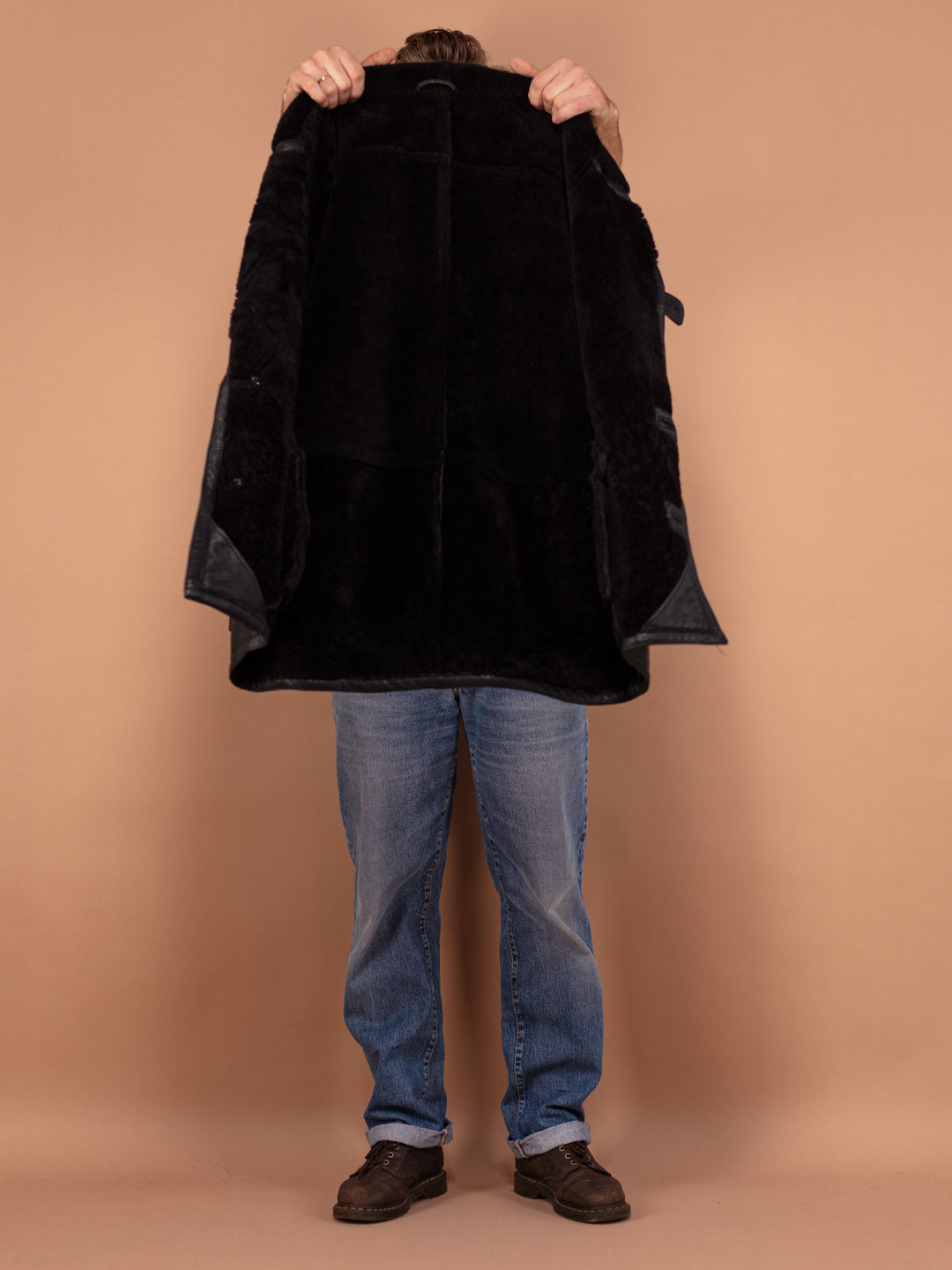 Vintage 80's Men Sheepskin Leather Coat in Black - NorthernGrip