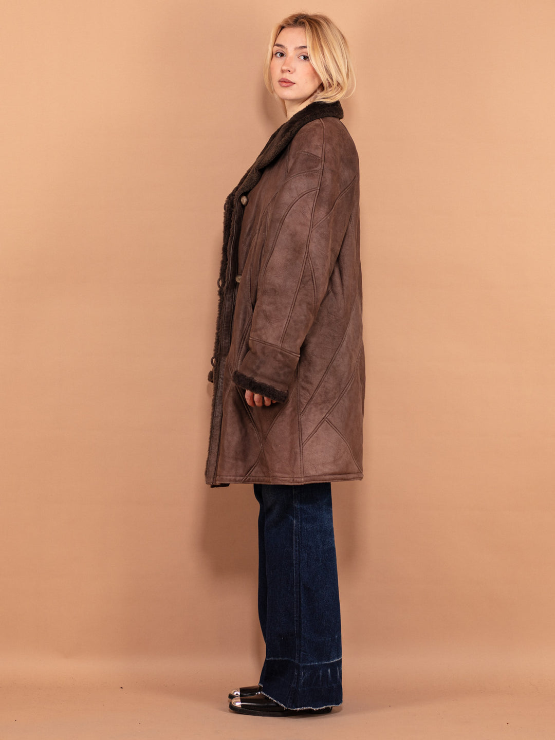 Vintage 80's Women Sheepskin Leather Coat in Brown - NorthernGrip