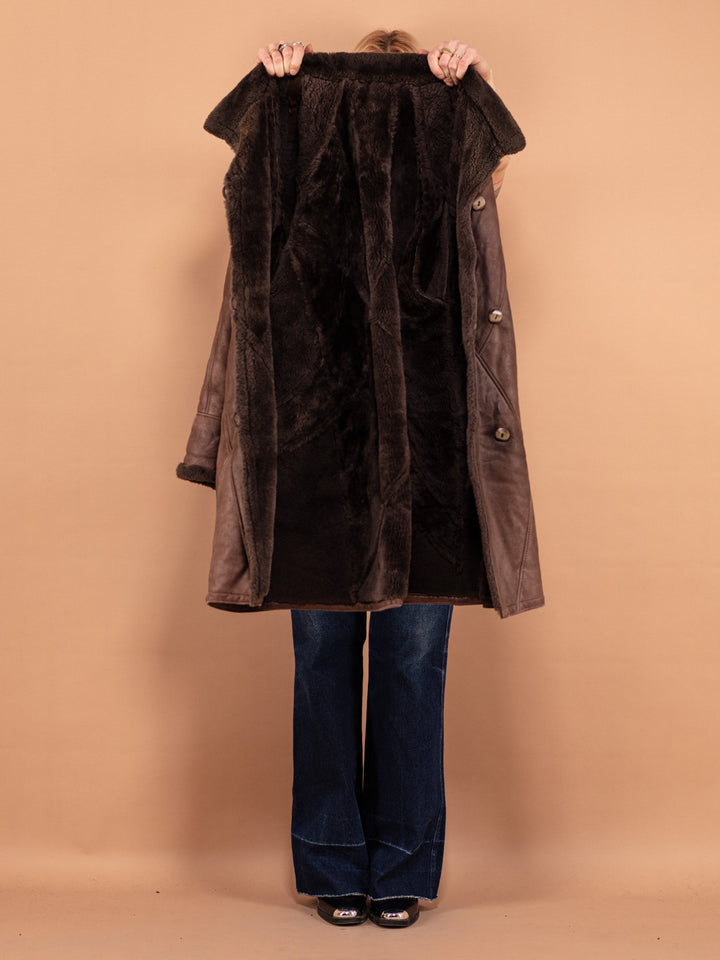 Vintage 80's Women Sheepskin Leather Coat in Brown - NorthernGrip
