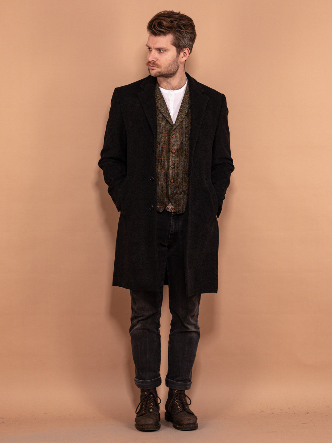 Vintage 90's Men Wool Blend Coat in Black - NorthernGrip