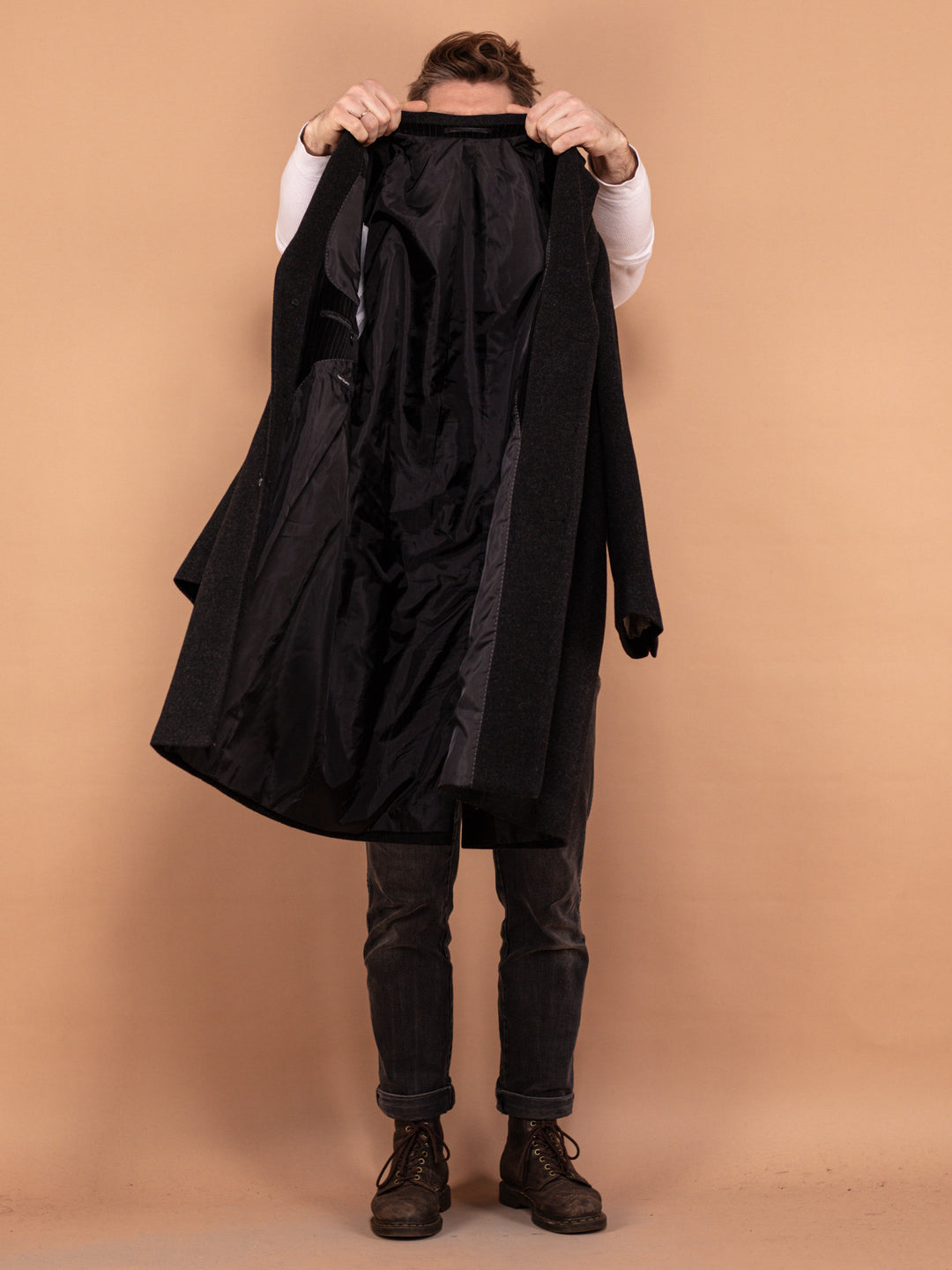 Vintage 90's Men Wool Blend Coat in Black - NorthernGrip