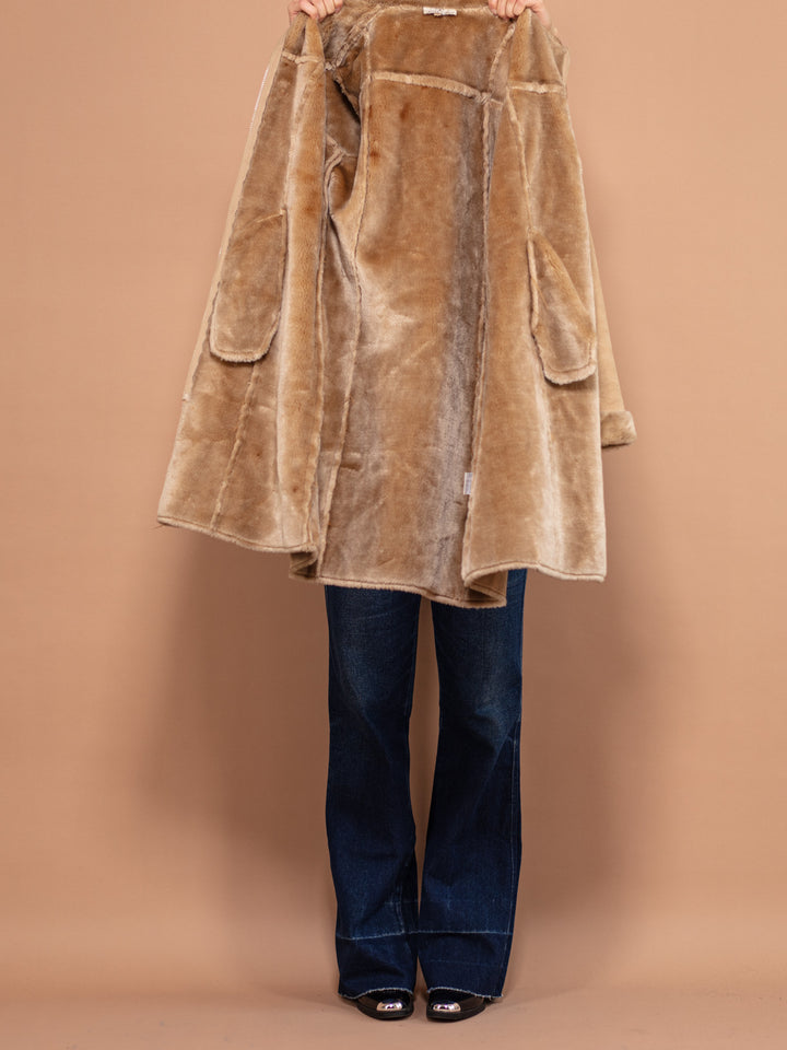 Vintage 90's Women Faux Sheepskin Coat in Beige - NorthernGrip