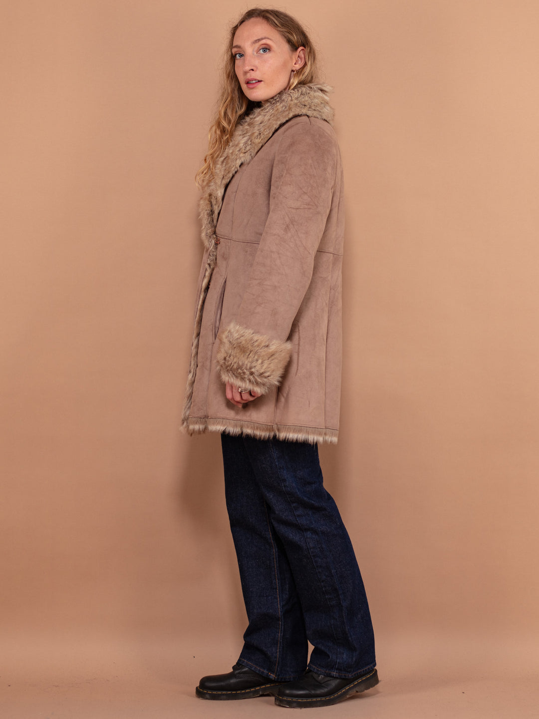 Vintage 00's Women Penny Lane Style Faux Sheepskin Coat in Taupe - NorthernGrip