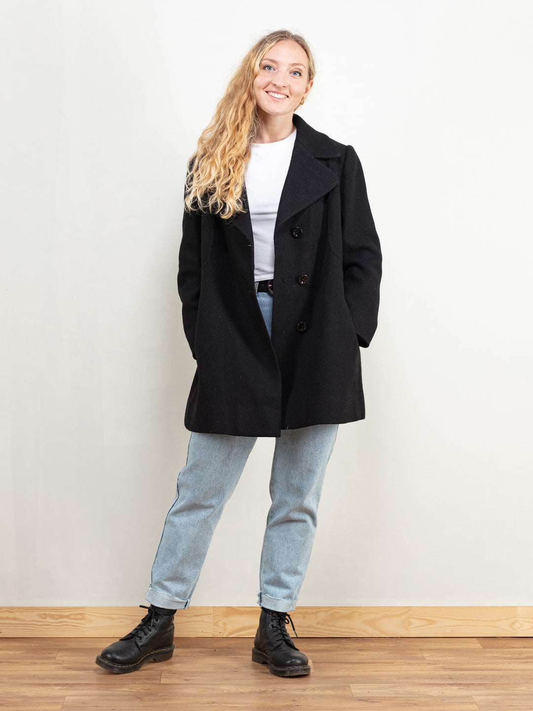 Vintage 80's Women Black Wool Coat - NorthernGrip