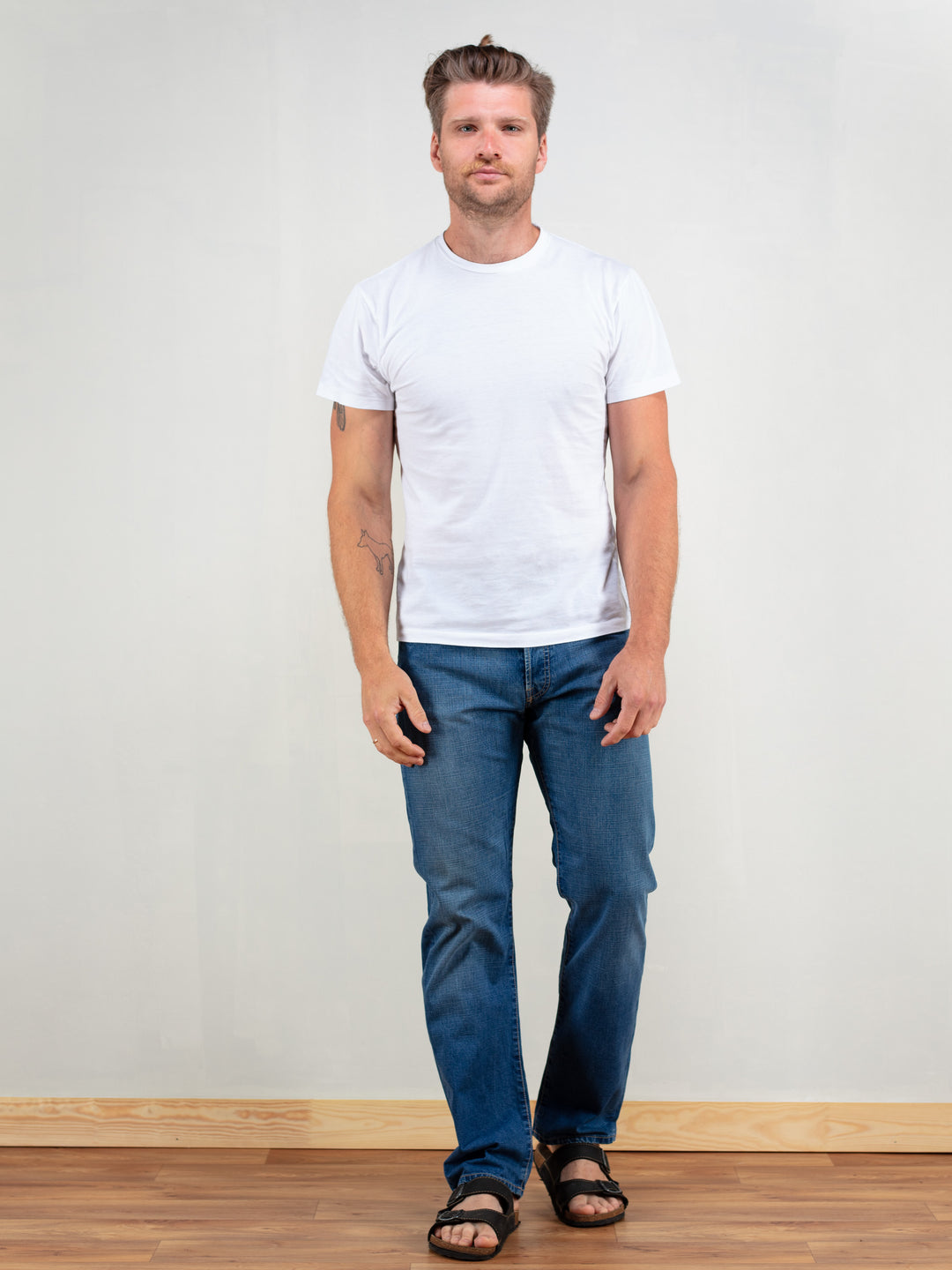 Vintage 90's DIESEL Men Jeans - NorthernGrip