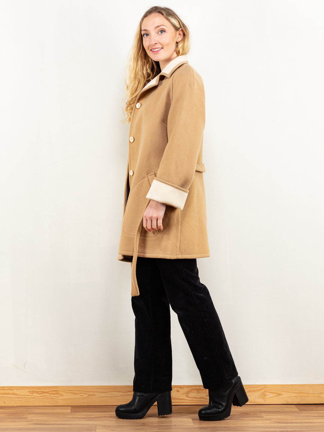 Vintage 70's Women Blanket Coat in Brown - NorthernGrip