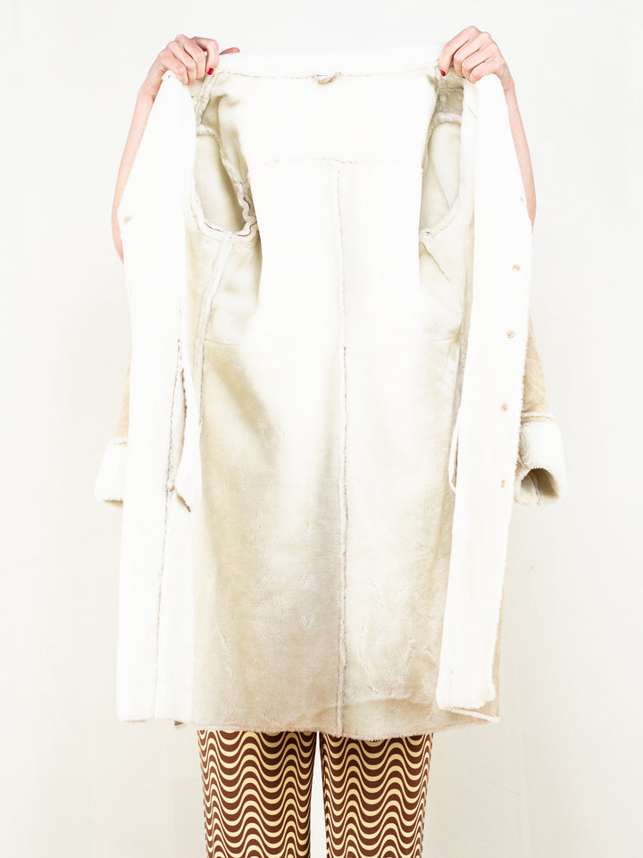 Vintage 00's Women Penny Lane Coat in Beige - NorthernGrip