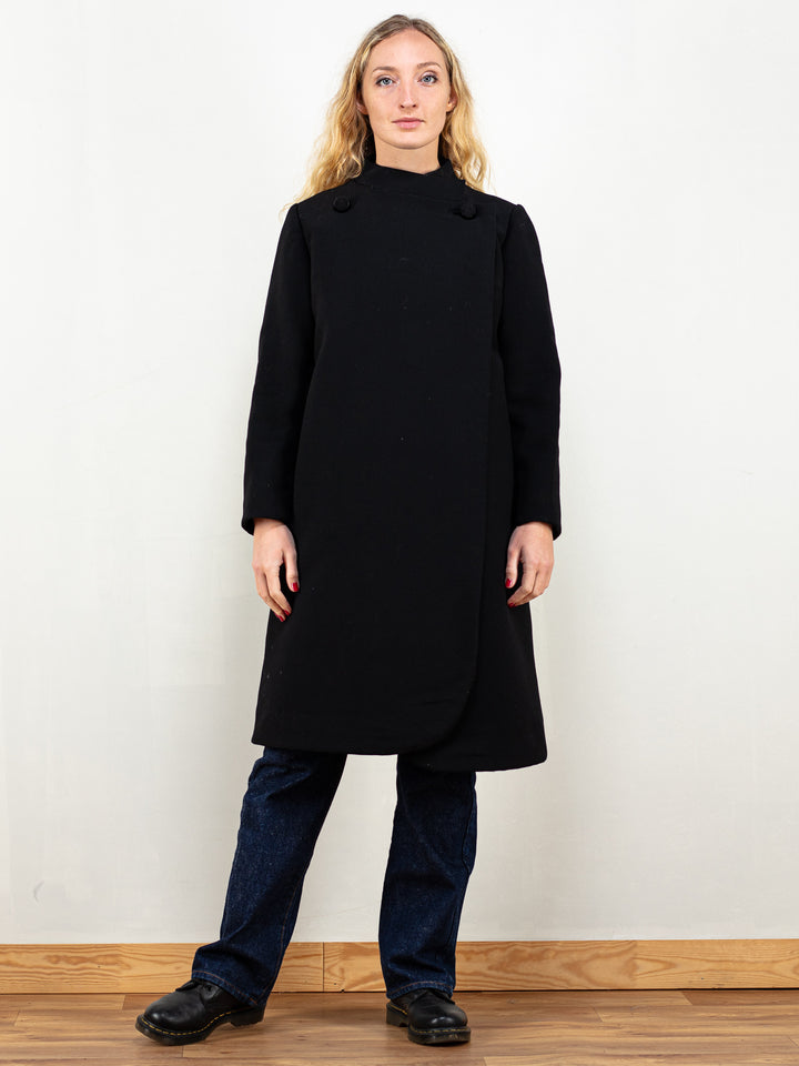 Vintage 60's Women Wool Blend Wrap Coat - NorthernGrip