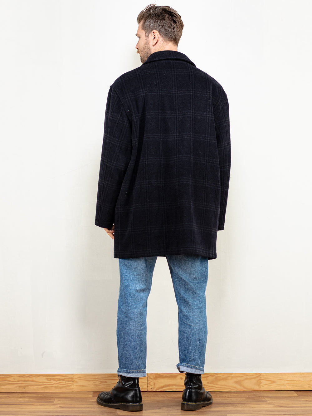 Vintage 70's Men Wool Blend Coat in Navy Blue - NorthernGrip