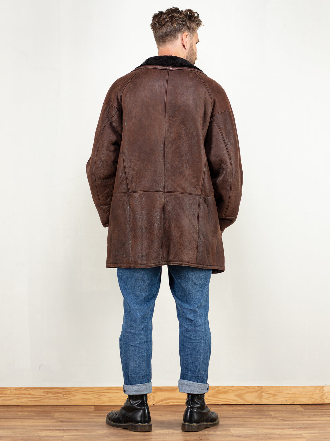 Vintage 80's Men Oversized Sheepskin Coat in Brown - NorthernGrip