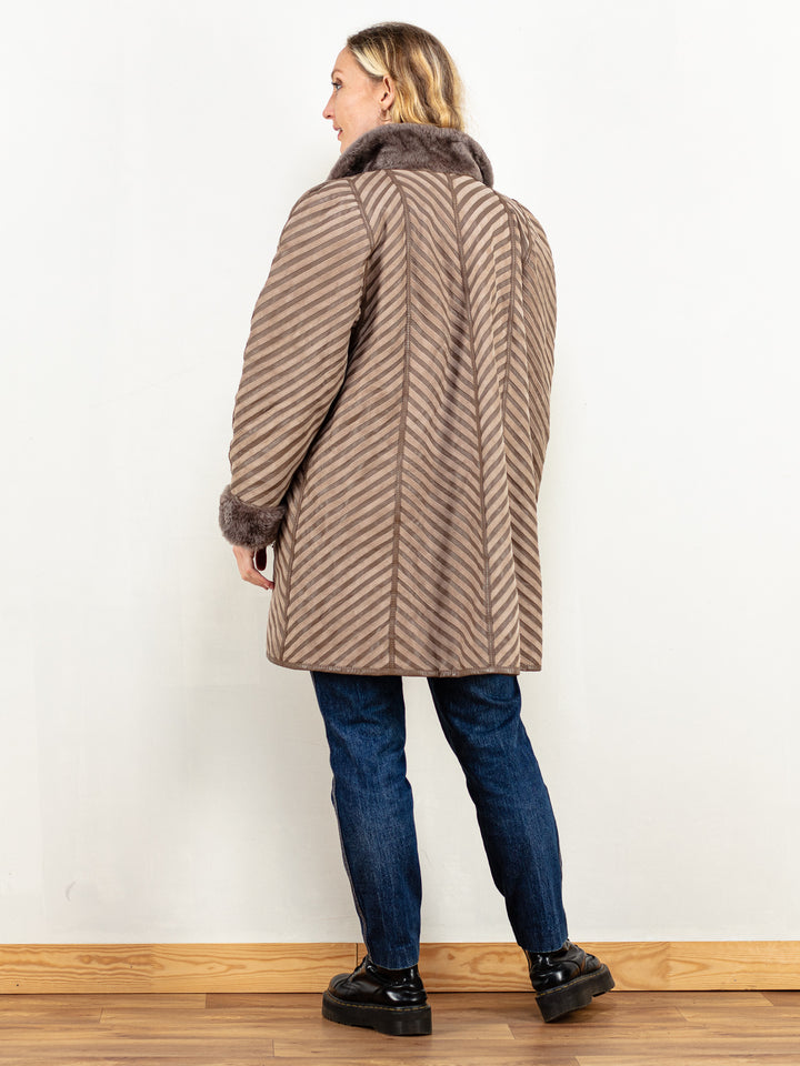 Vintage 80's Women Sheepskin Coat In Brown - NorthernGrip
