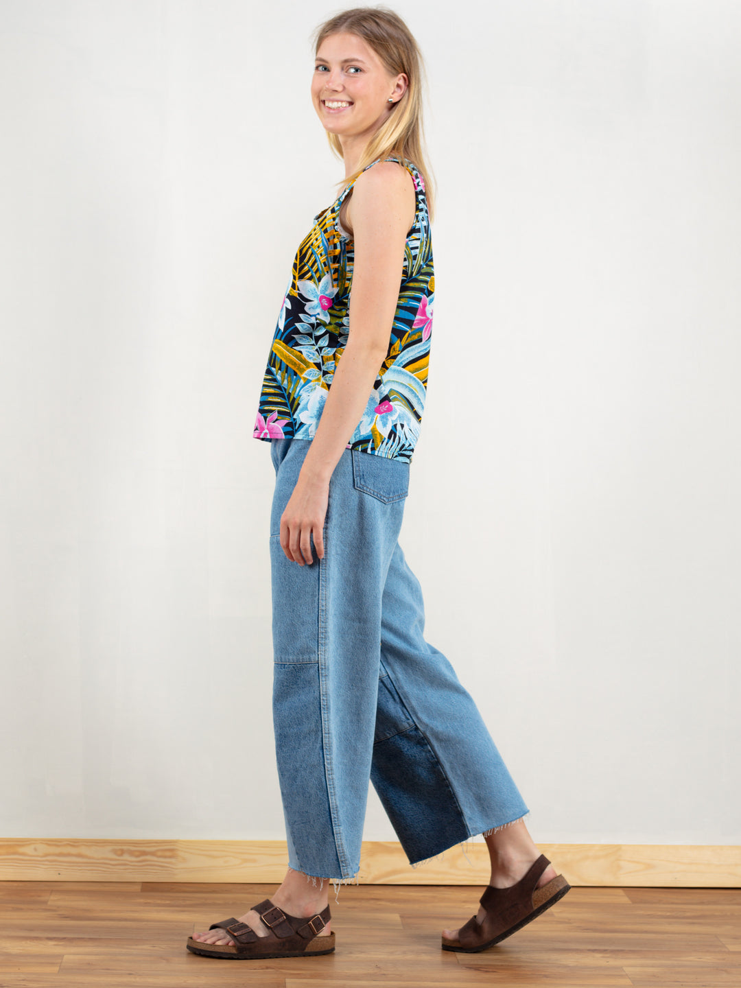 Vintage 90's Sleeveless Cotton Women Top - NorthernGrip