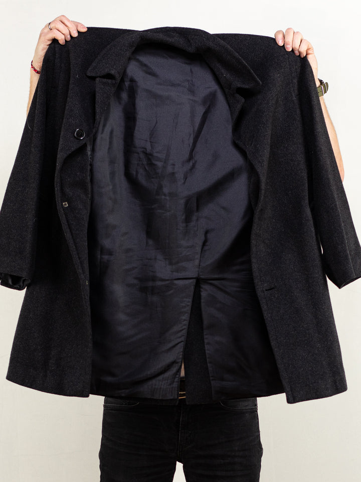 Vintage 80's Men Cashmere Wool Blend Coat in Dark Grey - NorthernGrip