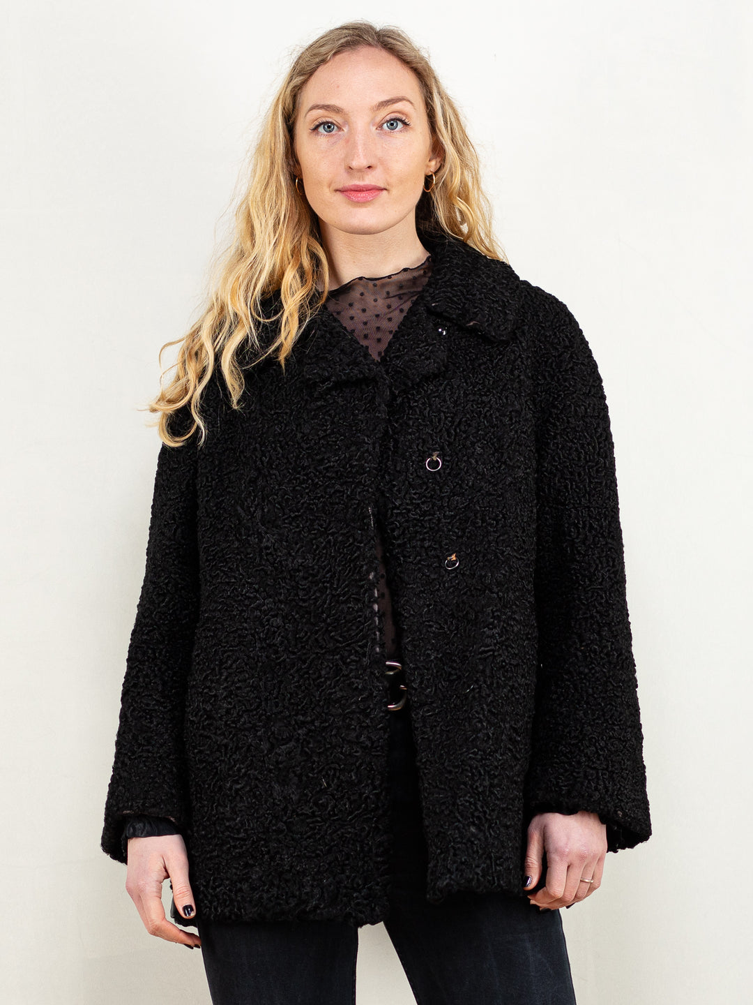 Vintage 70's Women Karakul Fur Short-Coat in Black - NorthernGrip