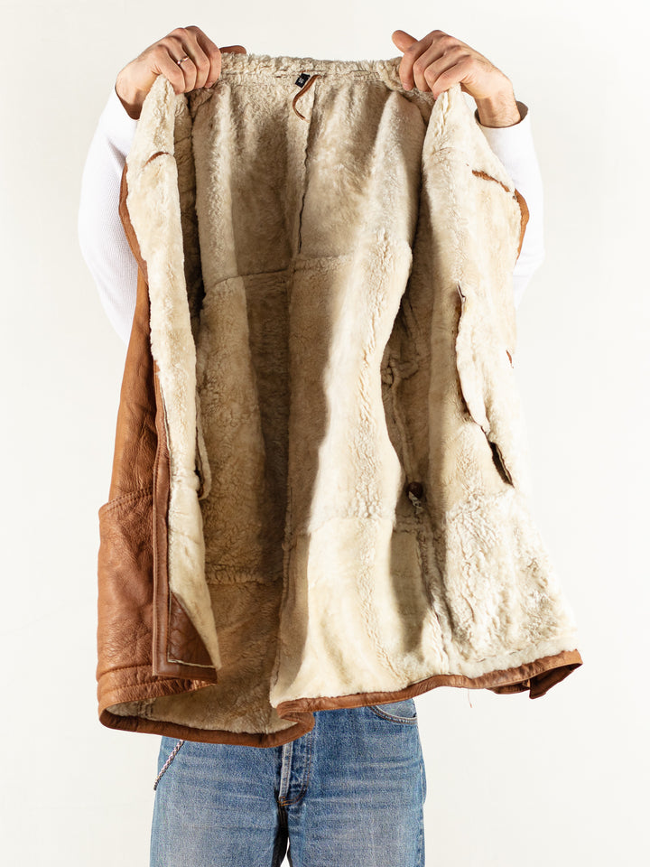 Vintage 80's Men Sheepskin Coat in Brown - NorthernGrip