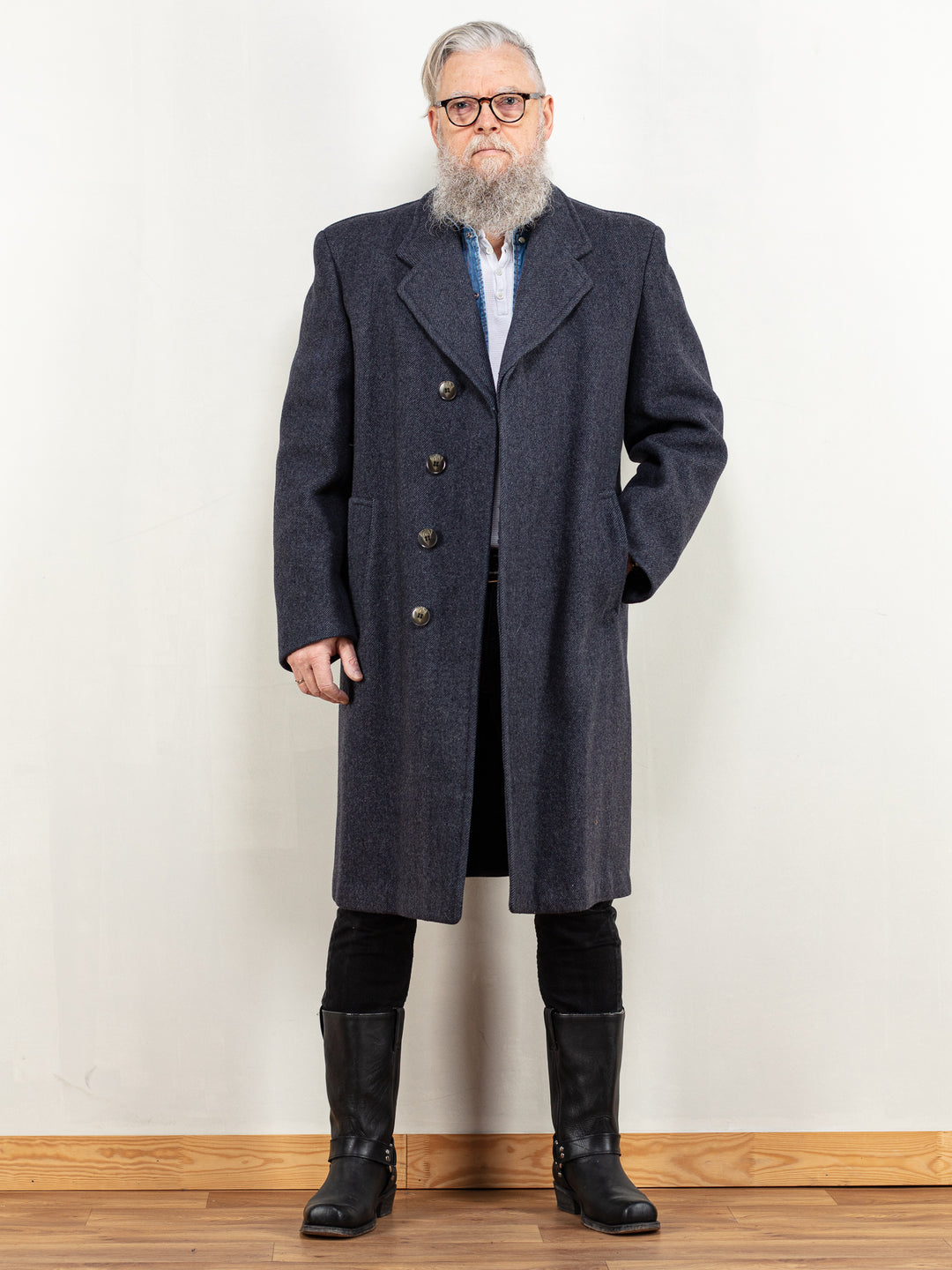Vintage 80's Men Wool Blend Coat in Blue - NorthernGrip